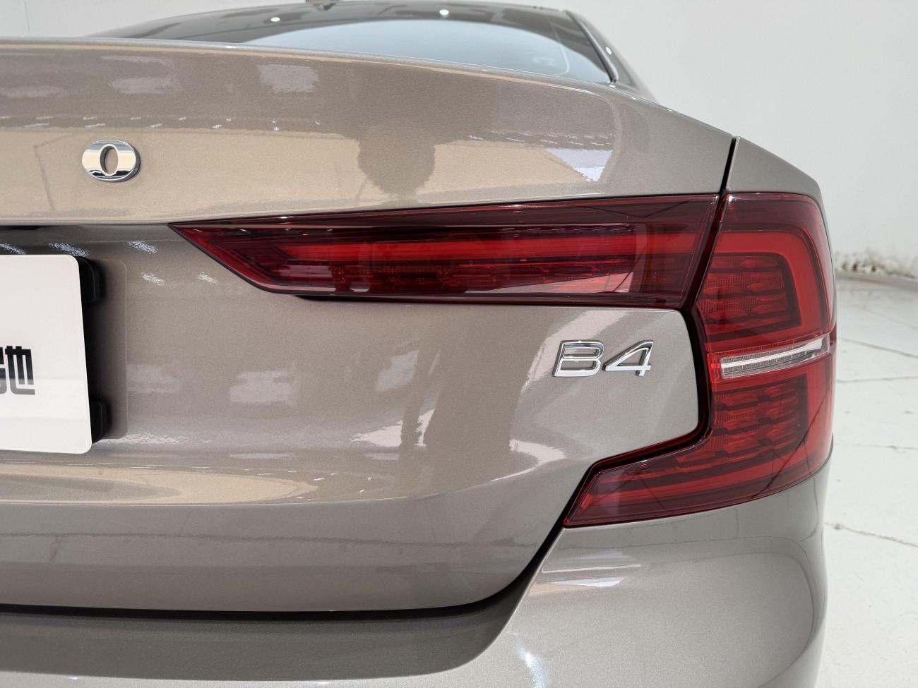 Volvo S60 2022