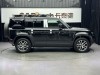 Land Rover Defender 2024