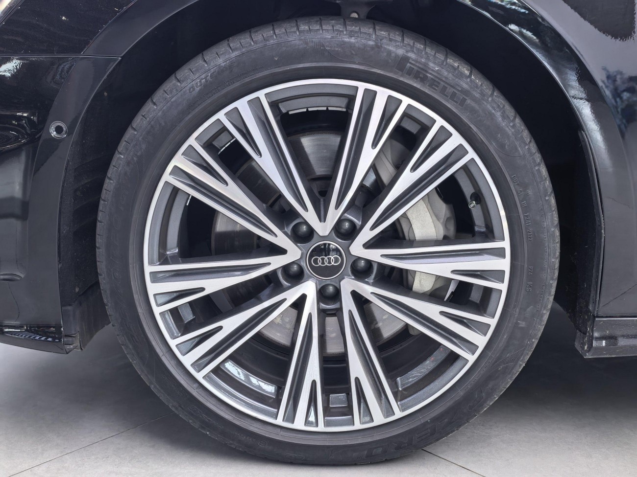 Audi A6L 55 TFSI 2022