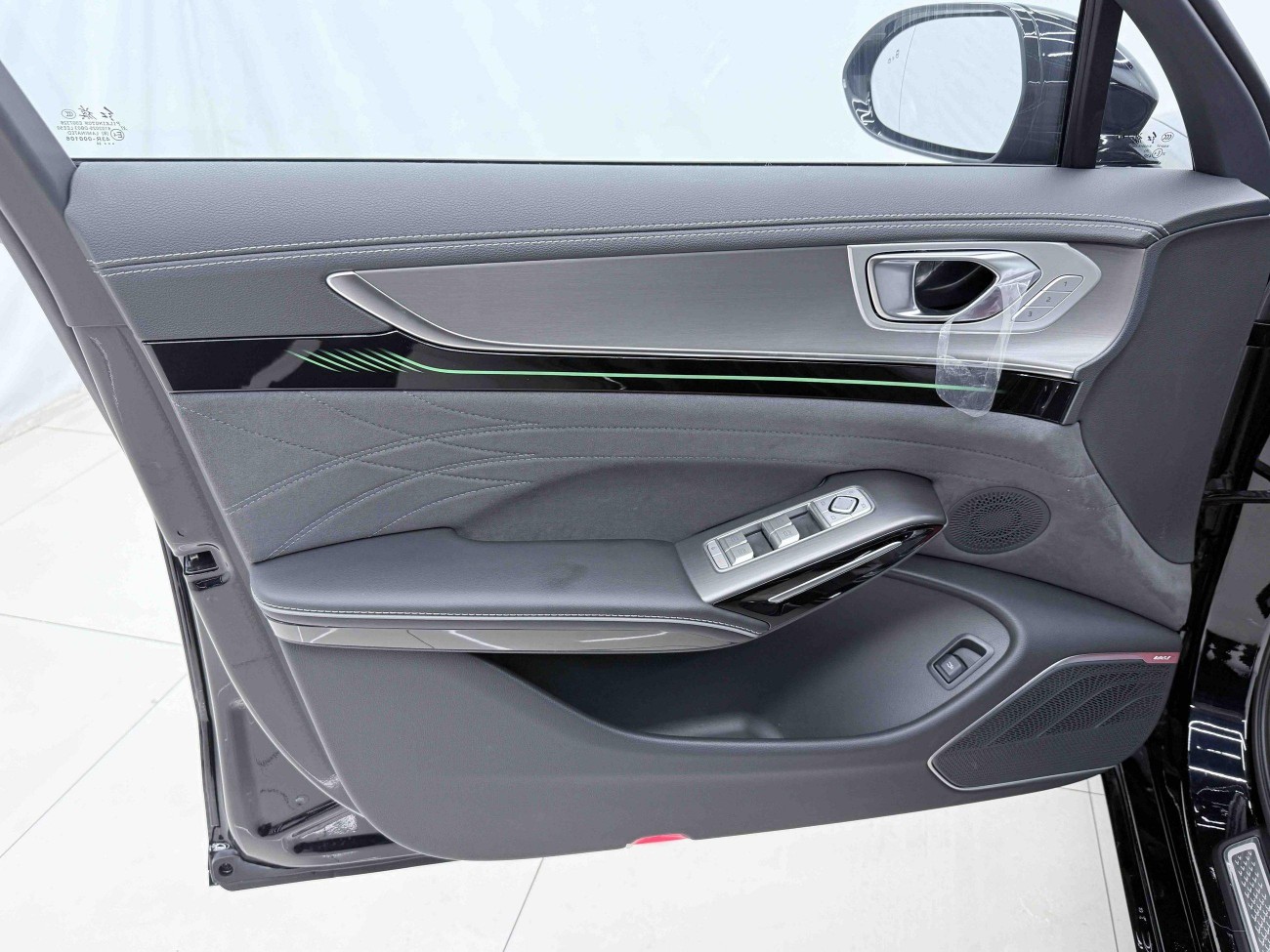 Hongqi H9 2026