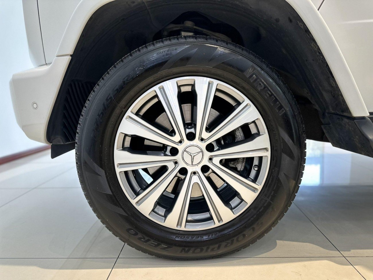 Mercedes-Benz G 350 2023