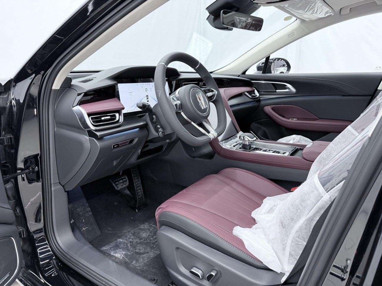 Hongqi H5 2026