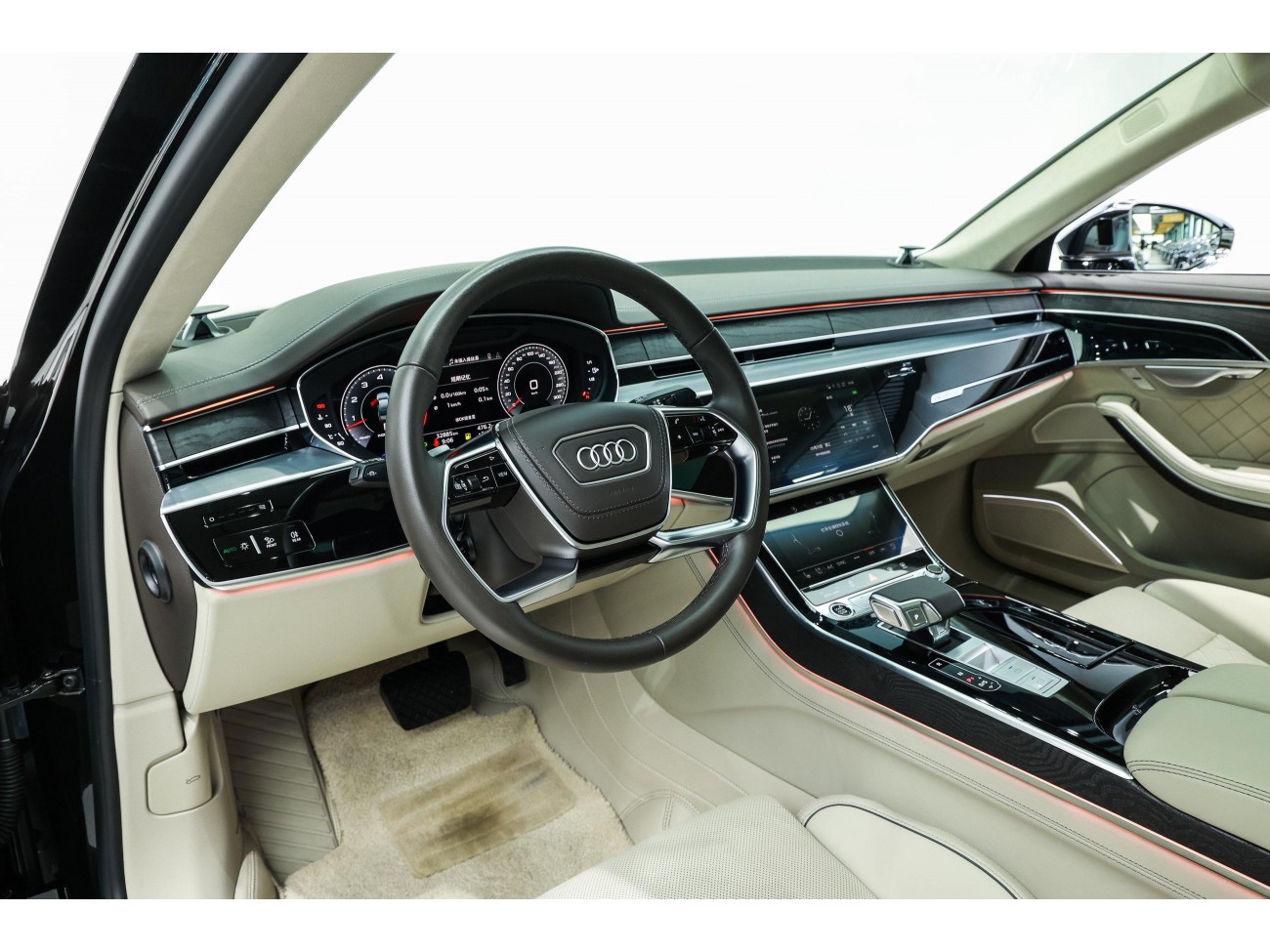 Audi A8L 2025