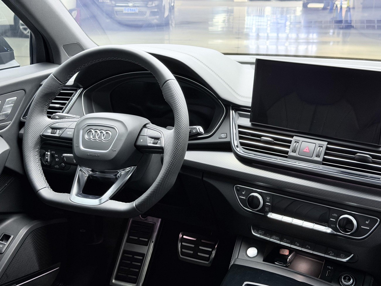 Audi Q5L 45 TFSI 2024