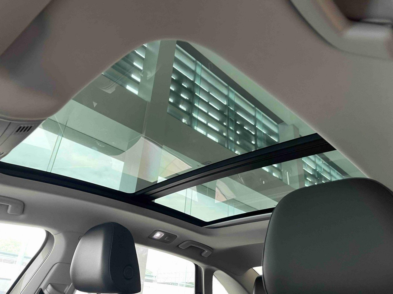 Volkswagen Sagitar 2020
