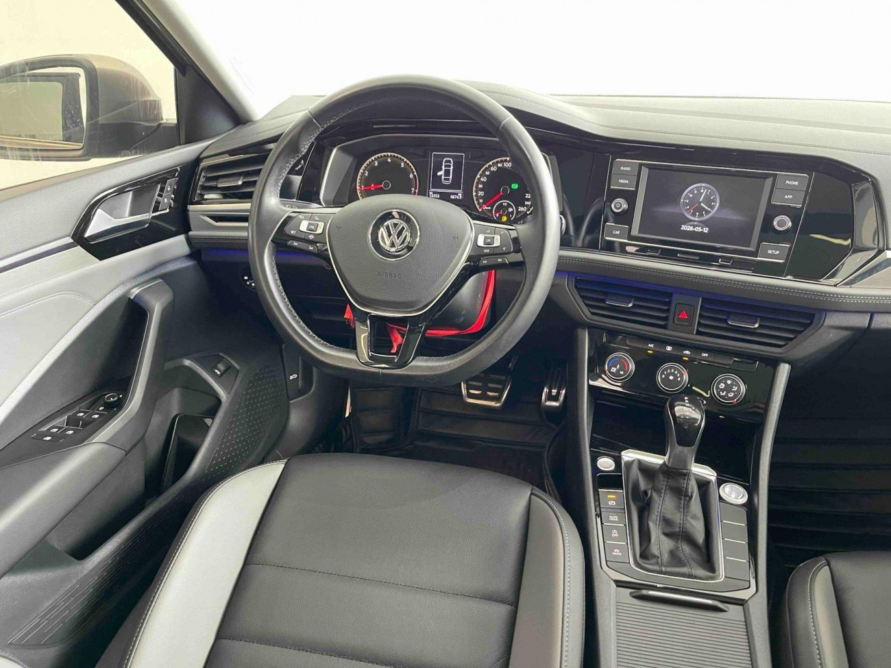 Volkswagen Sagitar 2020