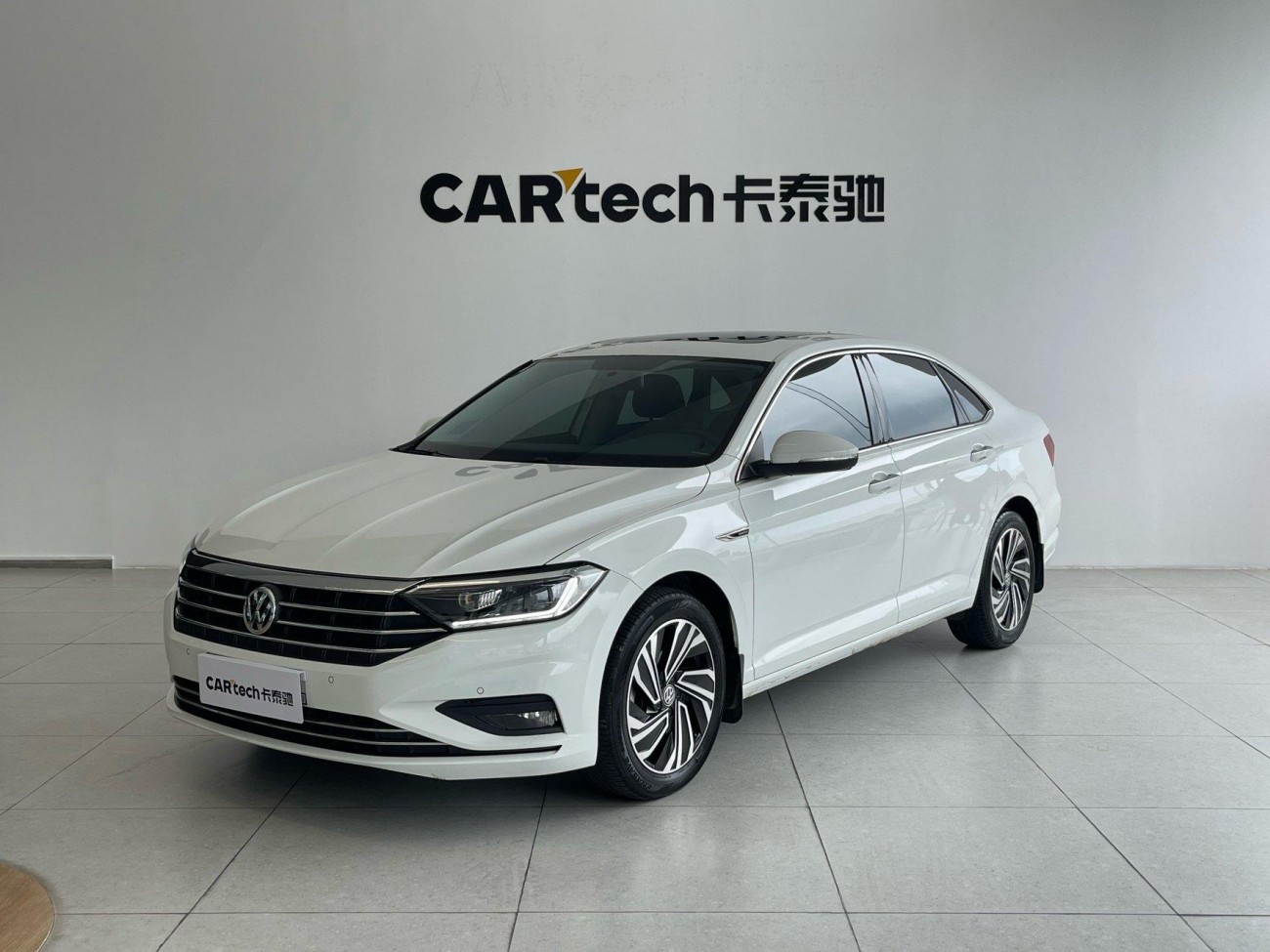 Volkswagen Sagitar 2022