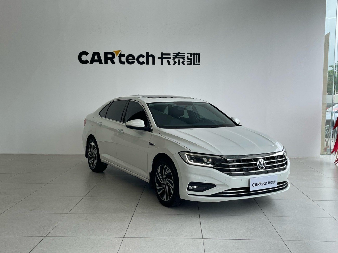 Volkswagen Sagitar 2022