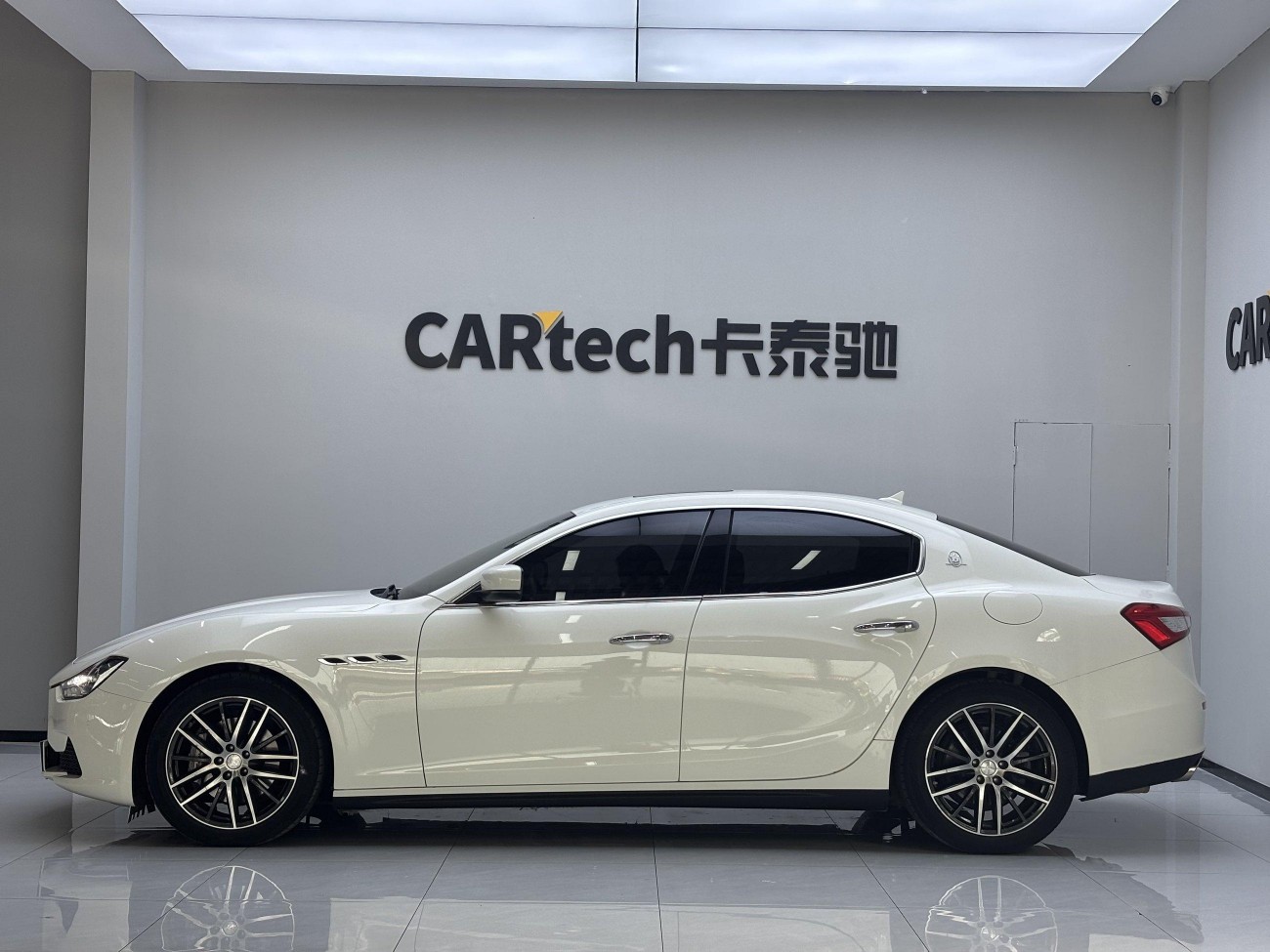 Maserati Ghibli 2016