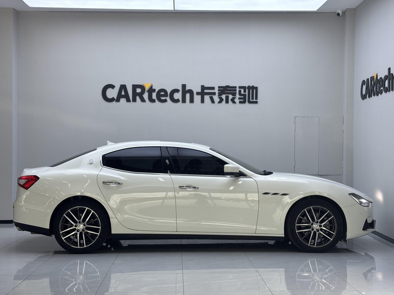 Maserati Ghibli 2016
