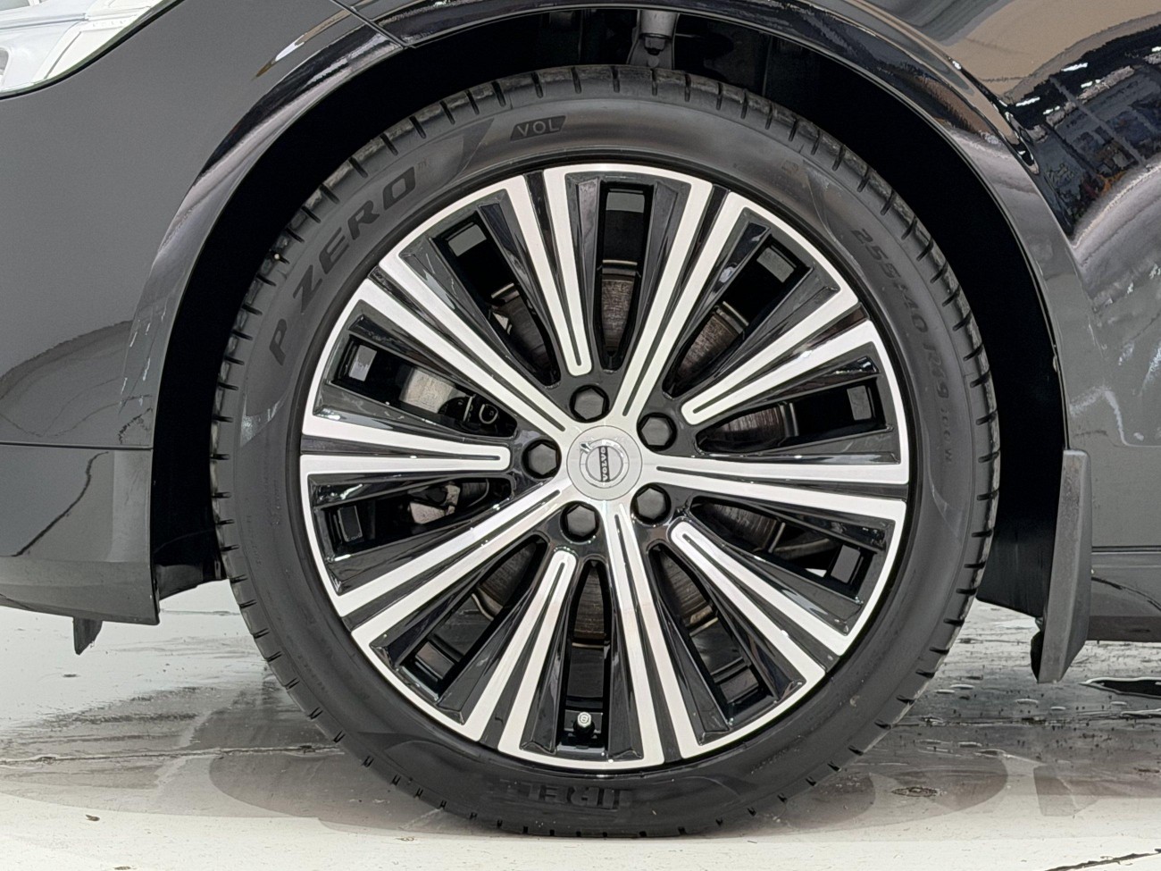 Volvo S90 2024