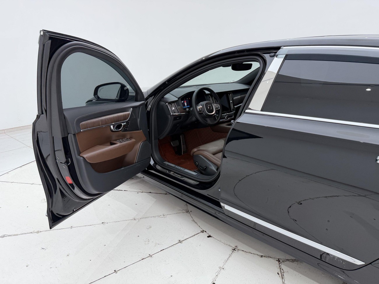 Volvo S90 2024
