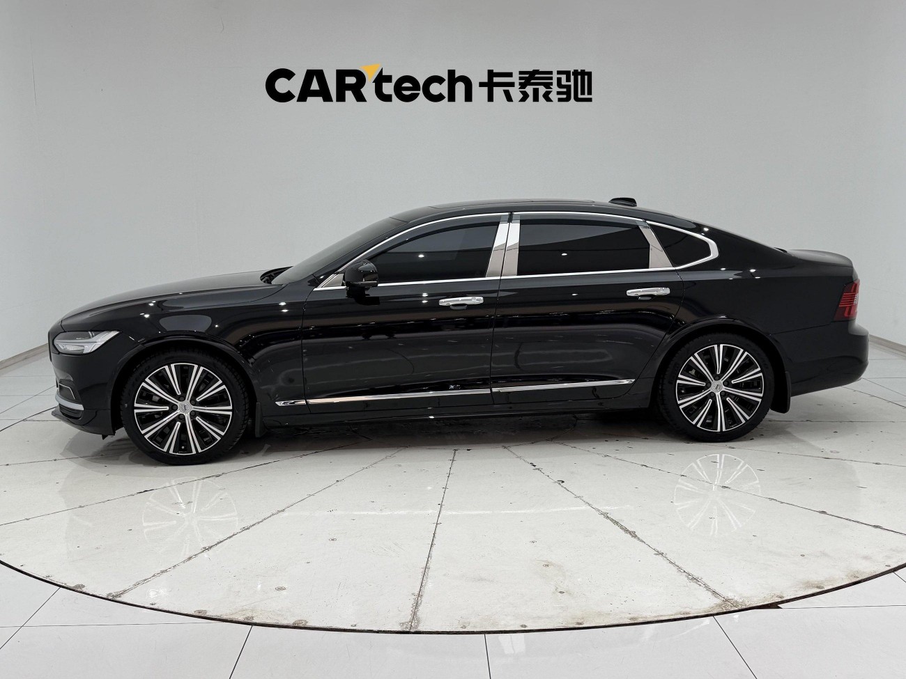 Volvo S90 2024