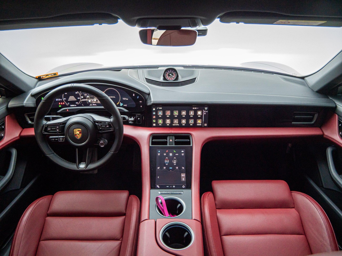 Porsche Taycan 2021