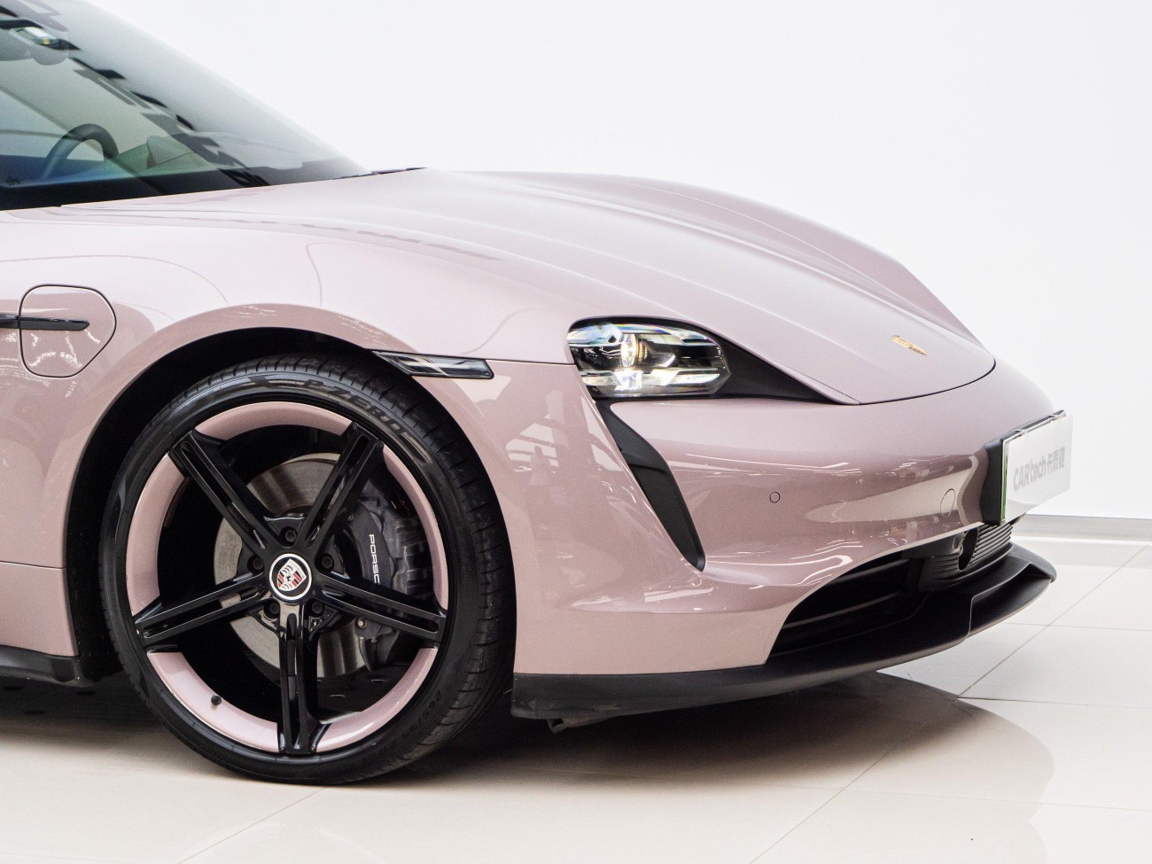 Porsche Taycan 2021