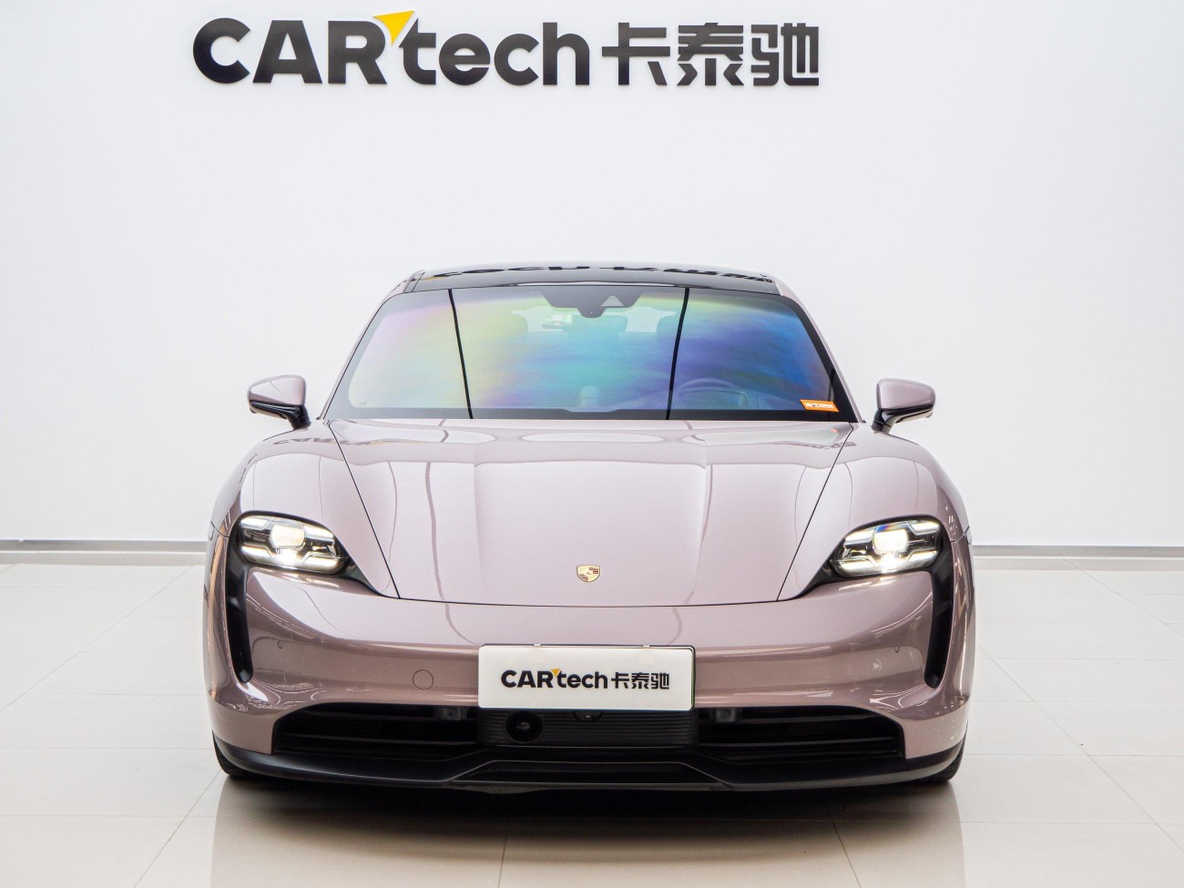 Porsche Taycan 2021