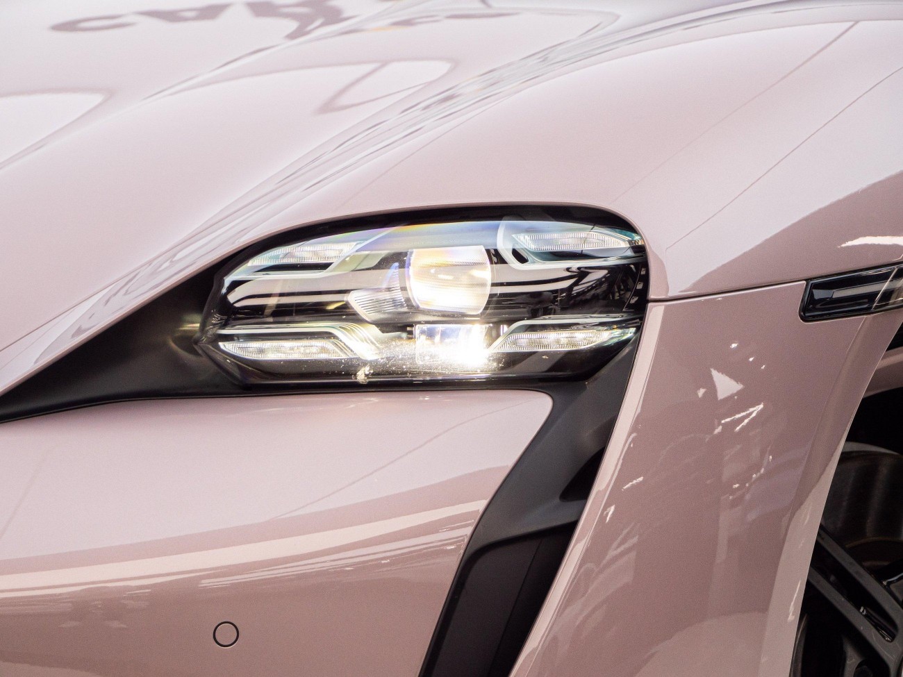 Porsche Taycan 2021
