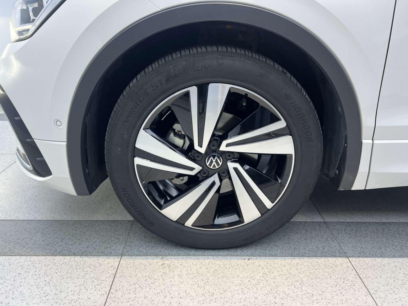 Volkswagen Tiguan 2023