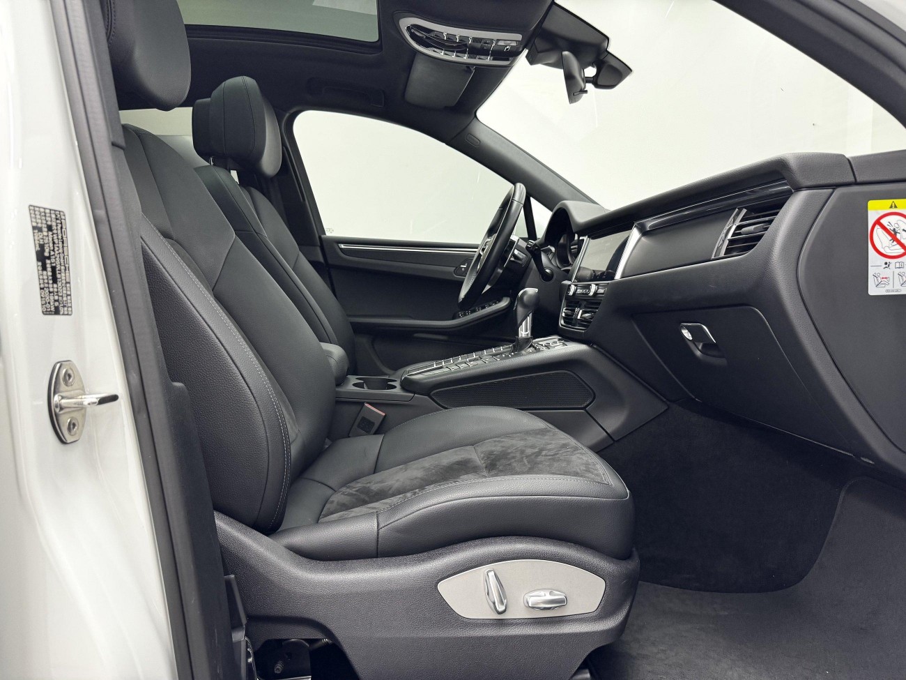 Porsche Macan 2020