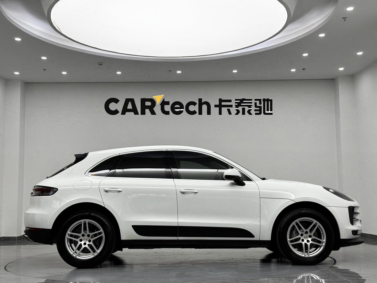 Porsche Macan 2020