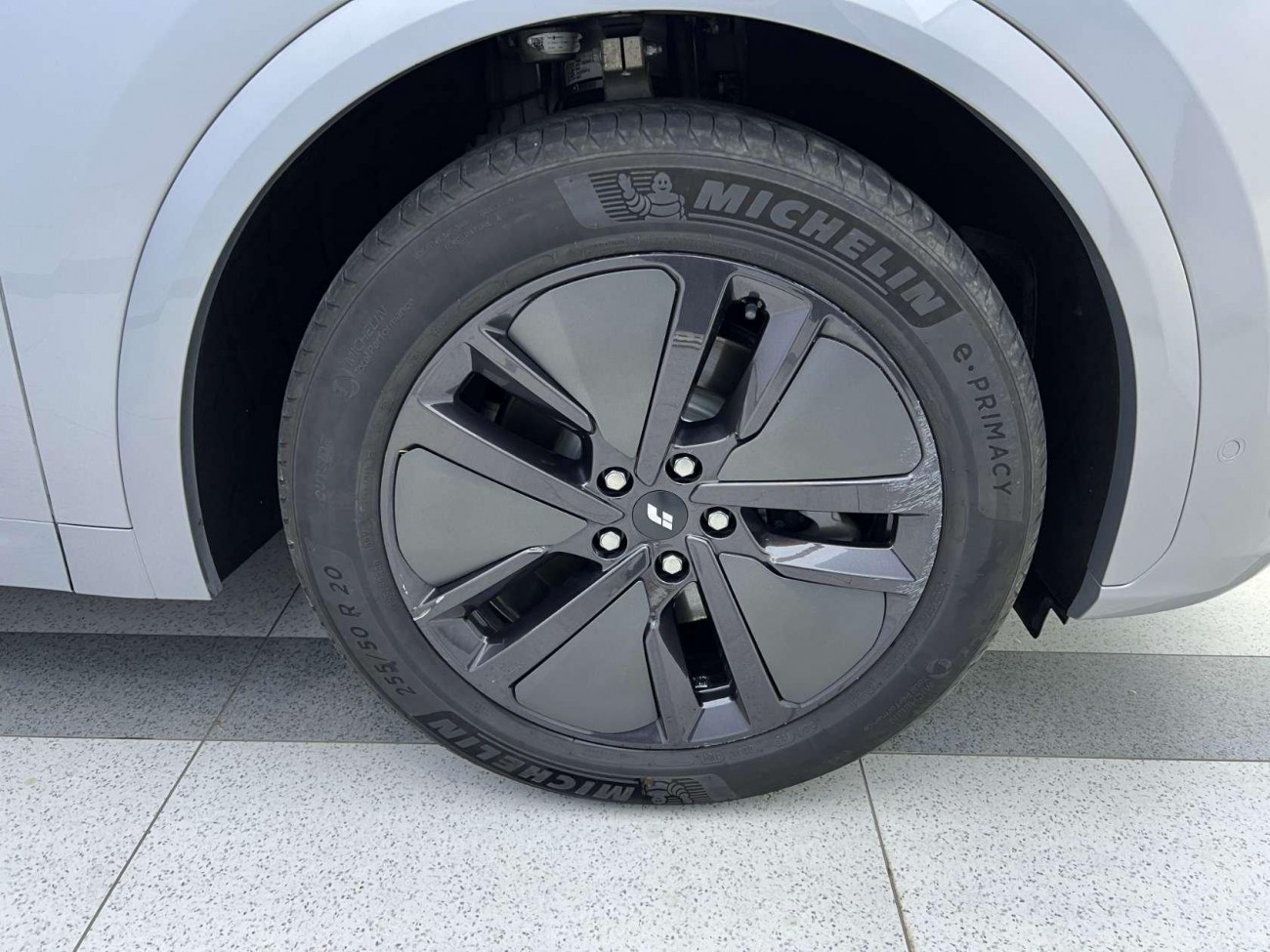Li Auto L7 2024