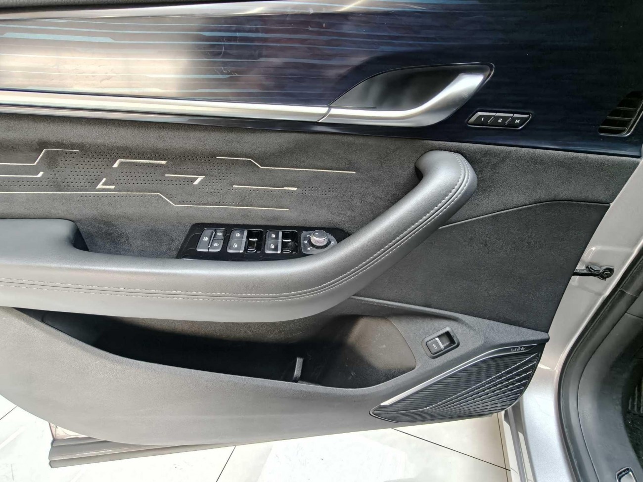 Geely Xingyue L 2024