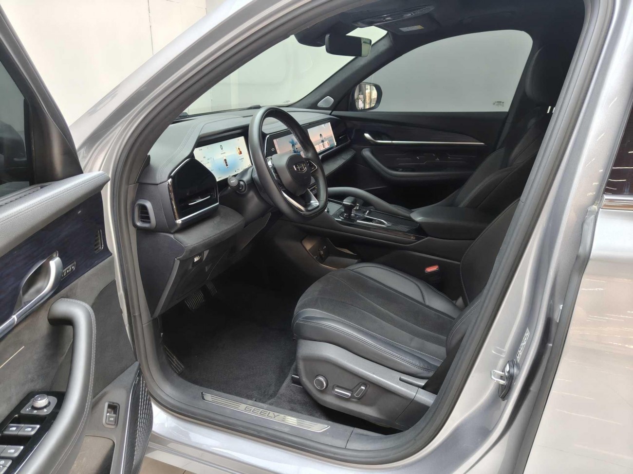 Geely Xingyue L 2024