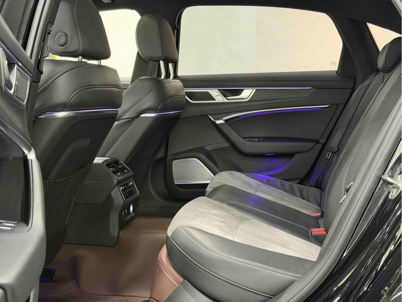 Audi A6L 45 TFSI 2024