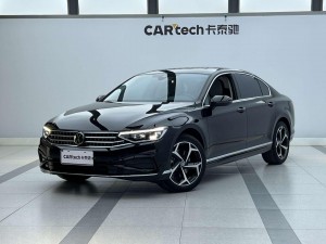 Volkswagen Magotan 2025