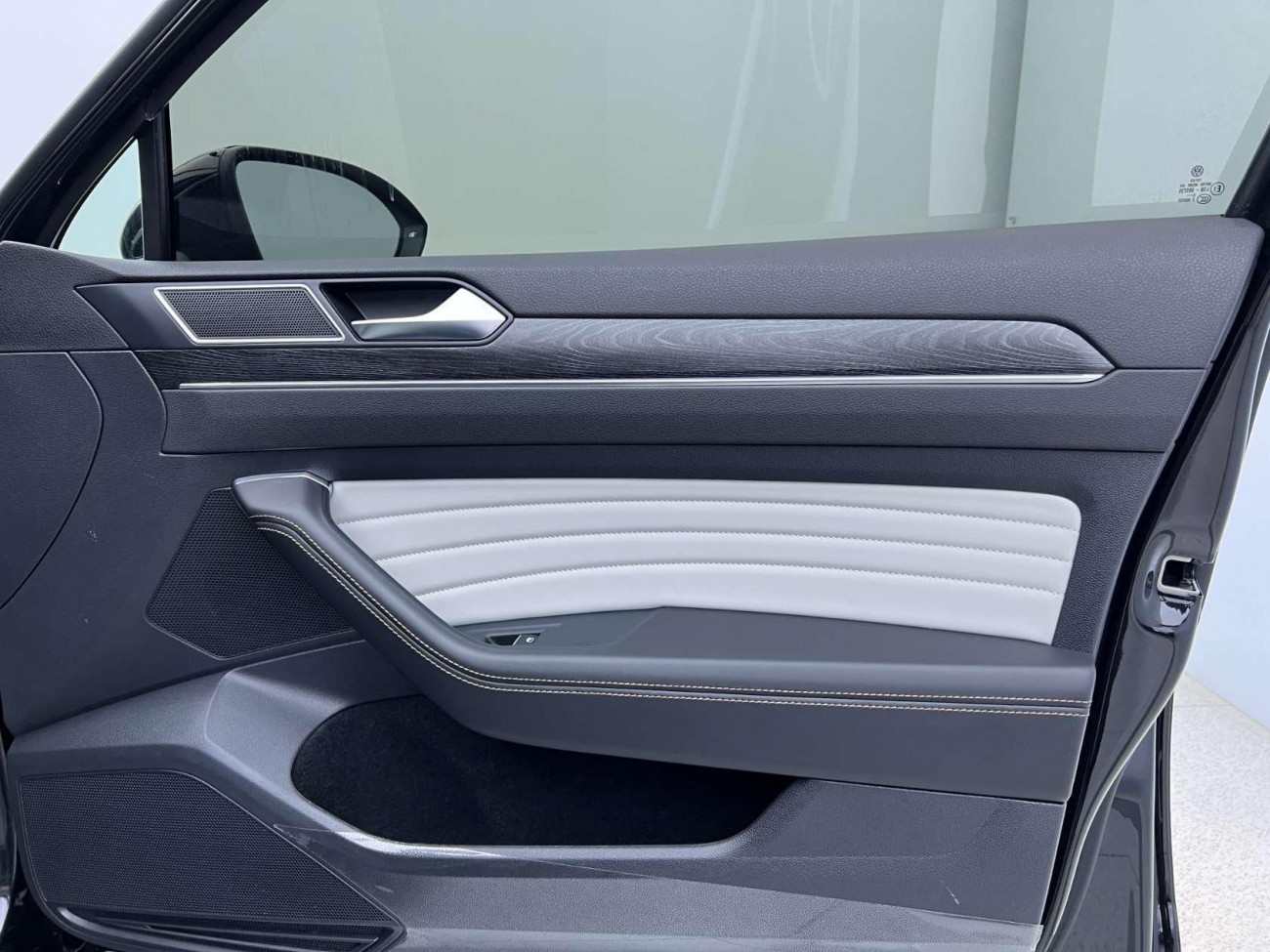 Volkswagen Magotan 2025