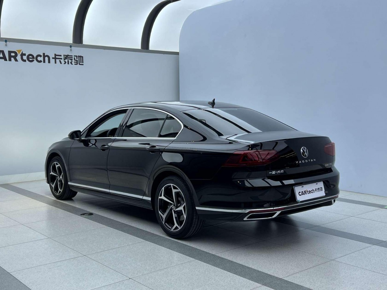 Volkswagen Magotan 2025