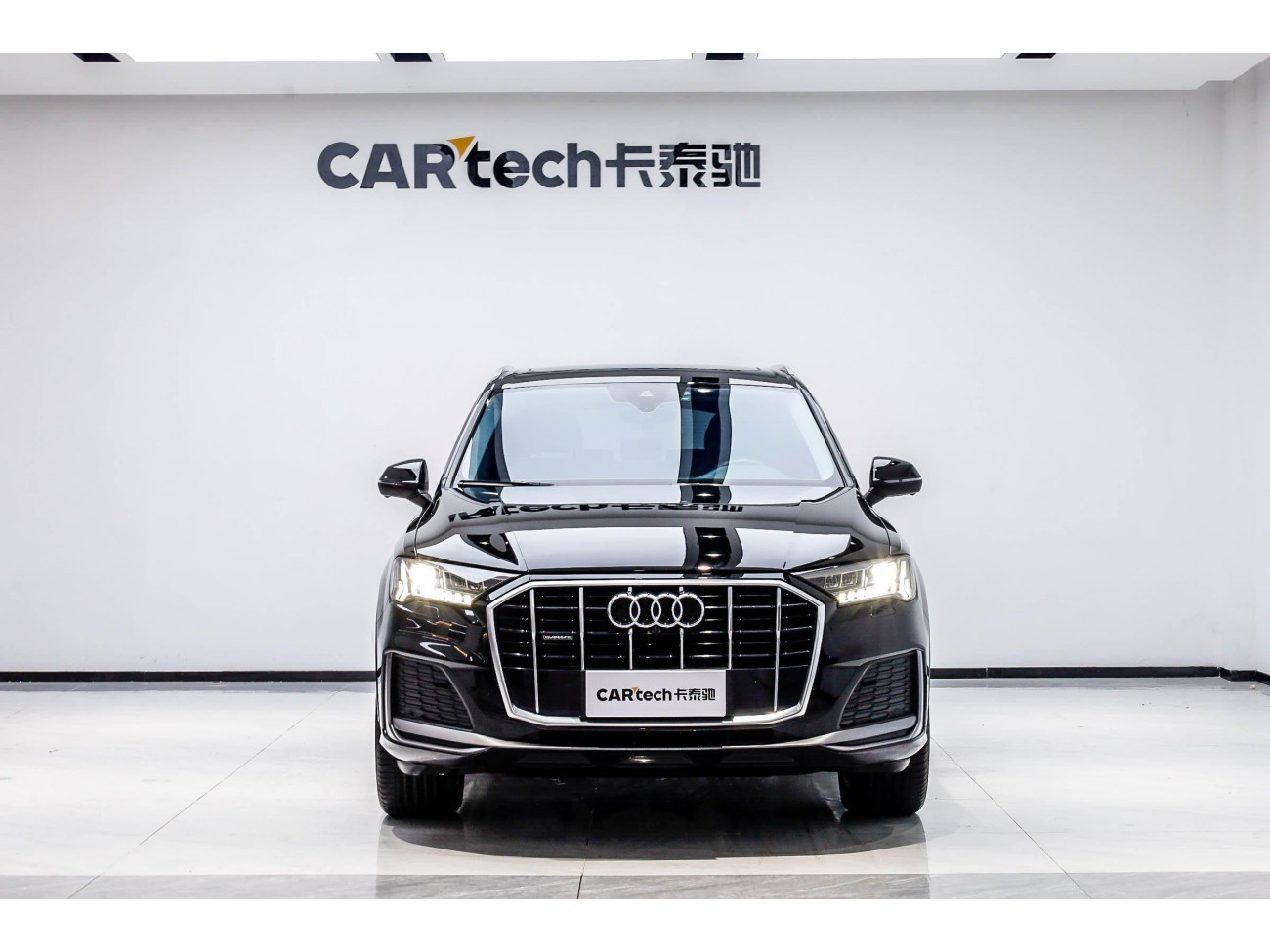 Audi Q7 45 TFSI 2023