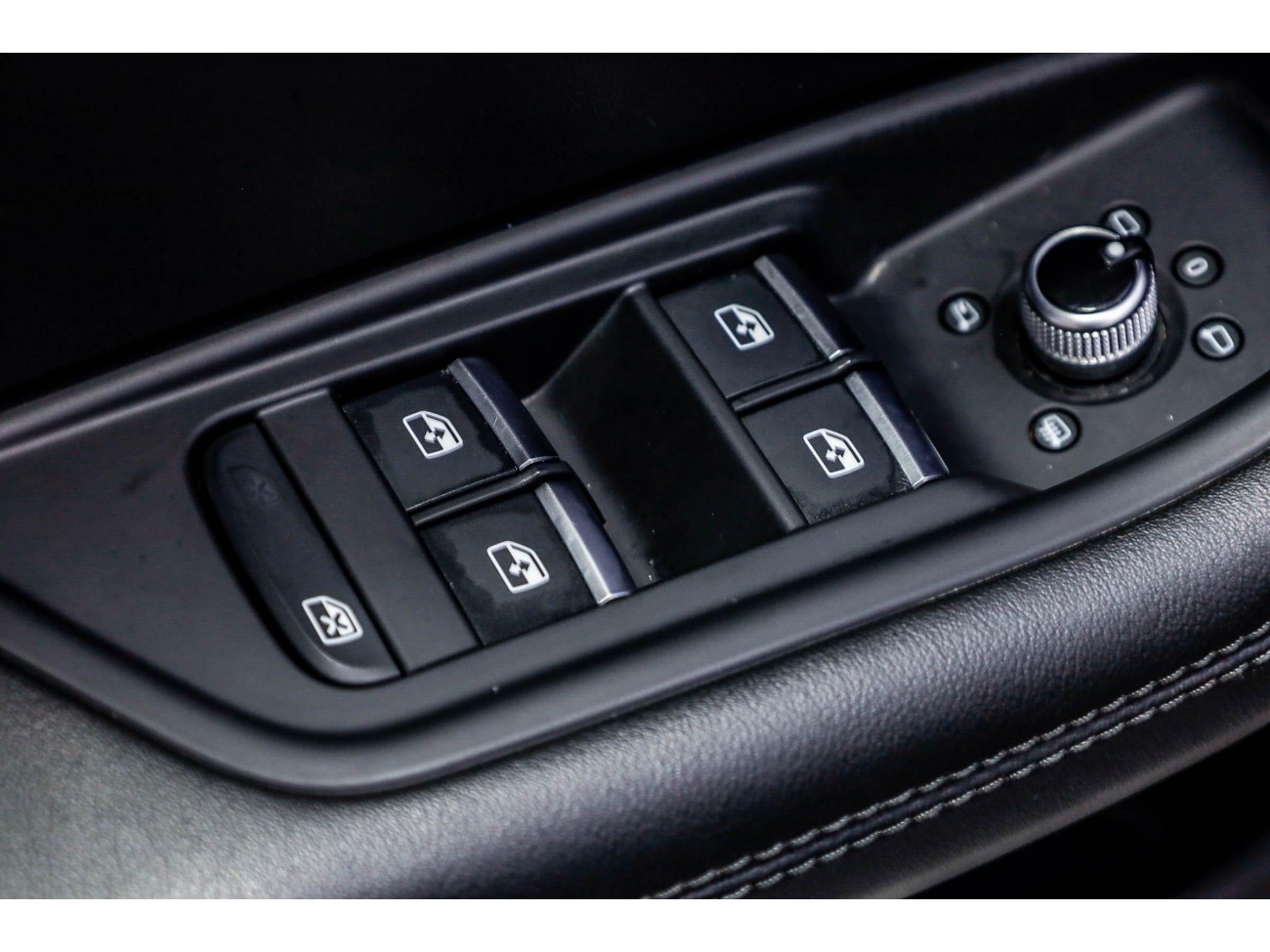 Audi A4L 40 TFSI 2023