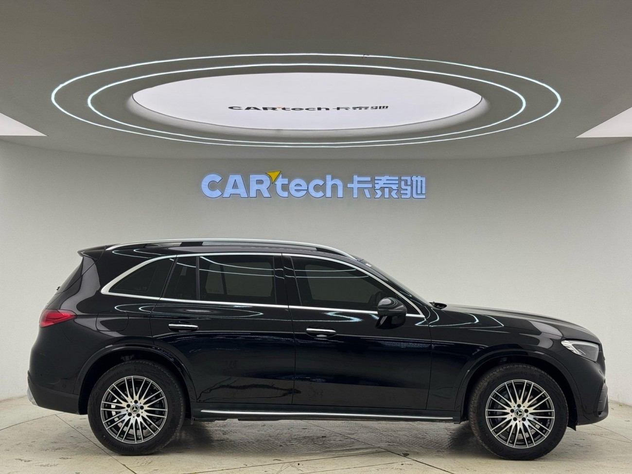 Mercedes-Benz GLC 300 L 2026