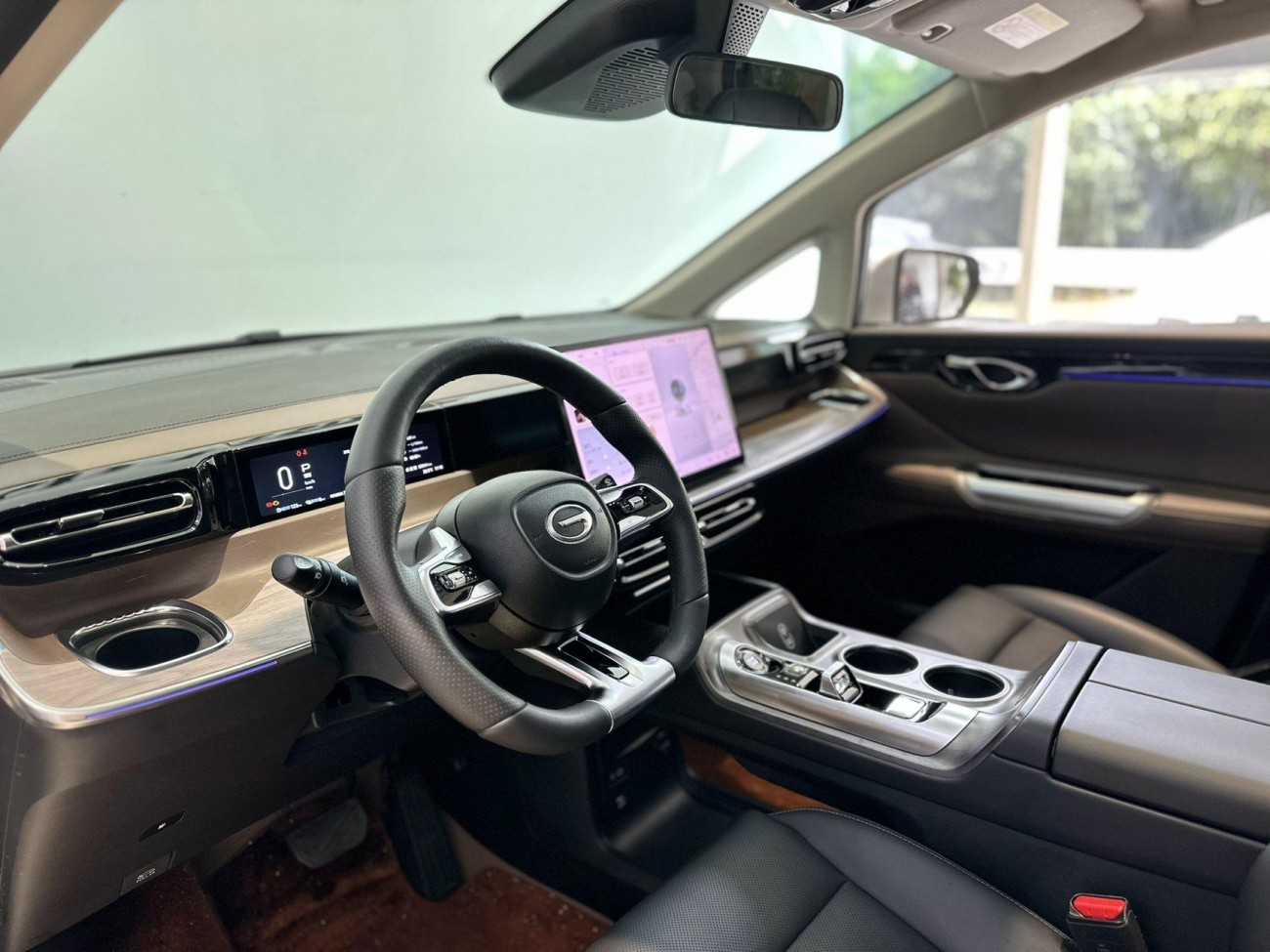 Trumpchi E8 2024