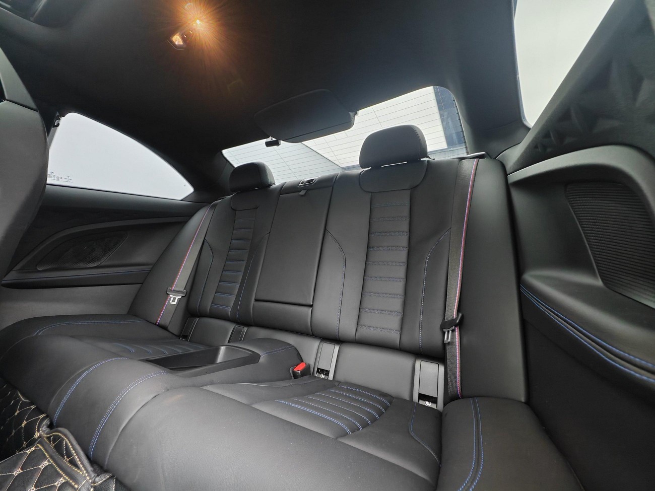 BMW 240i 2023