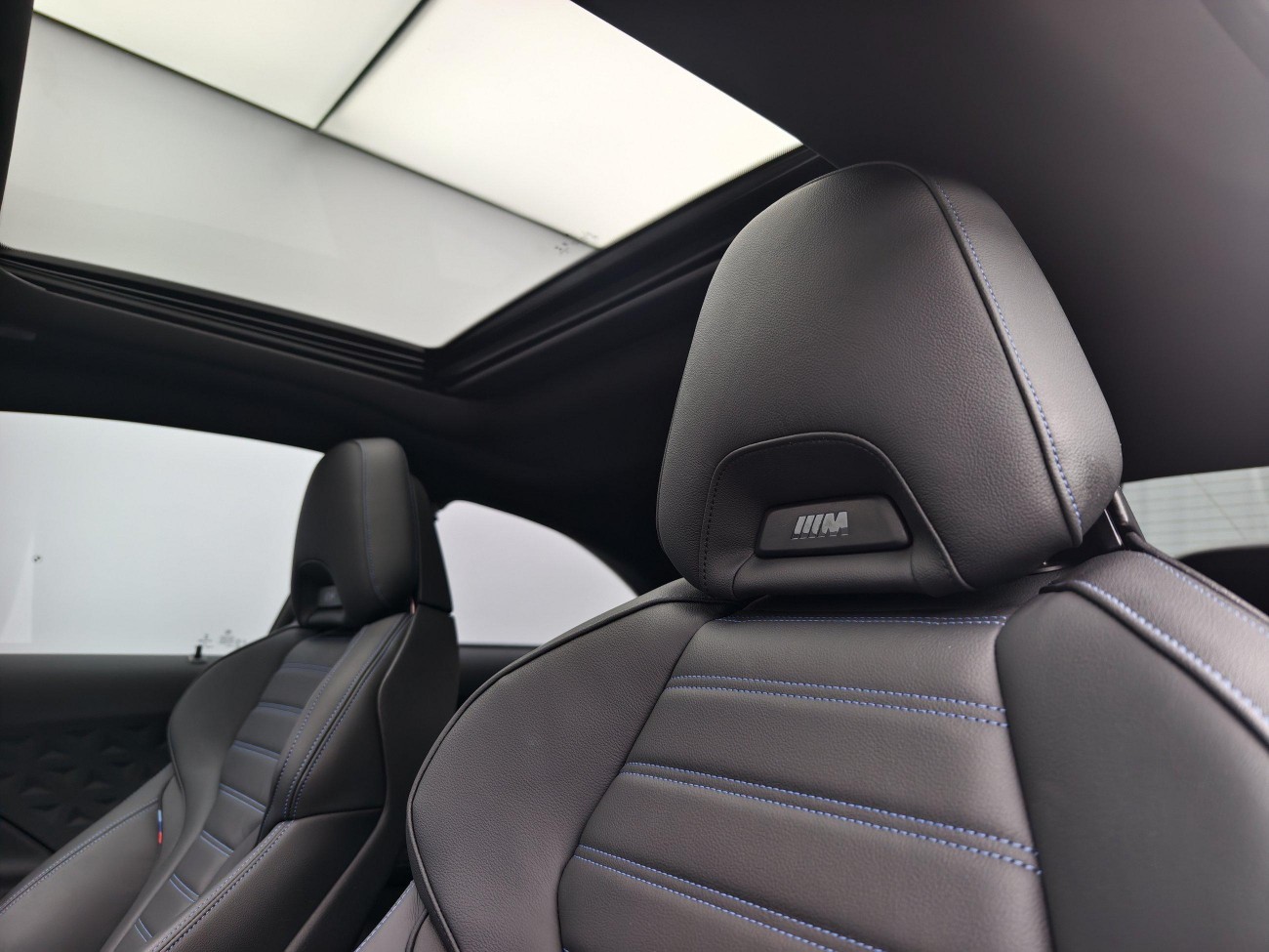 BMW 240i 2023
