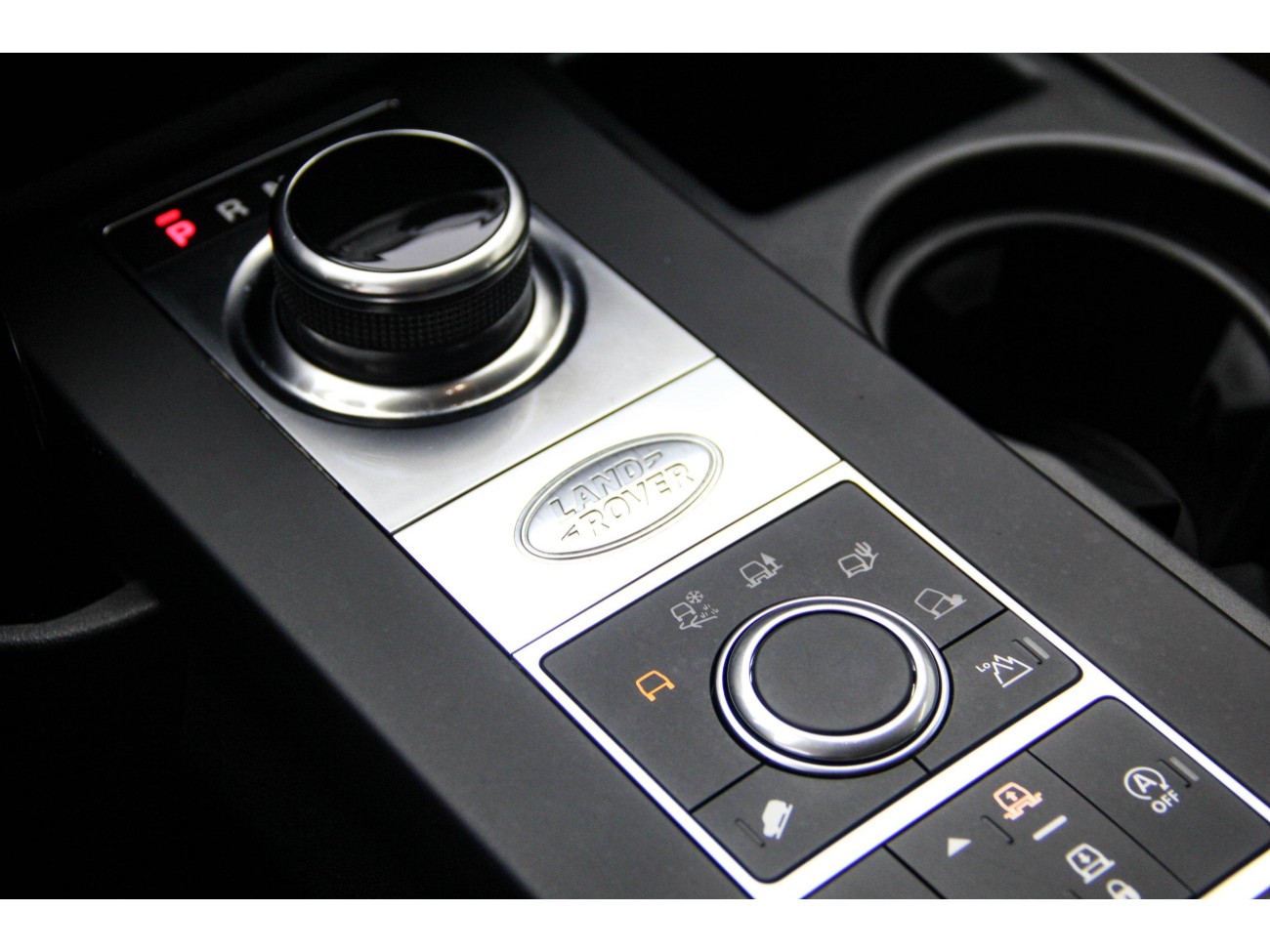 Land Rover Discovery 2021