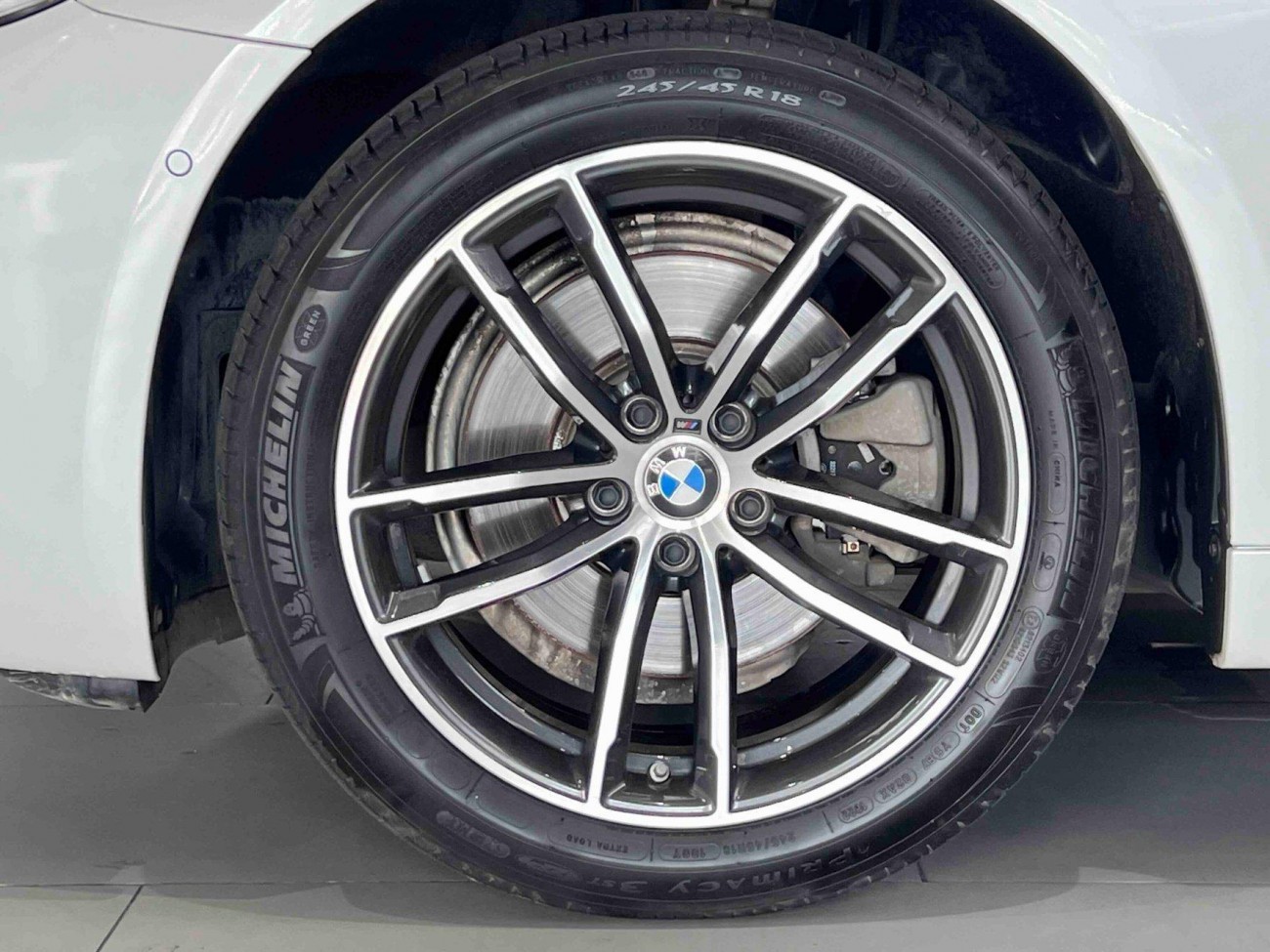 BMW 525Li 2022