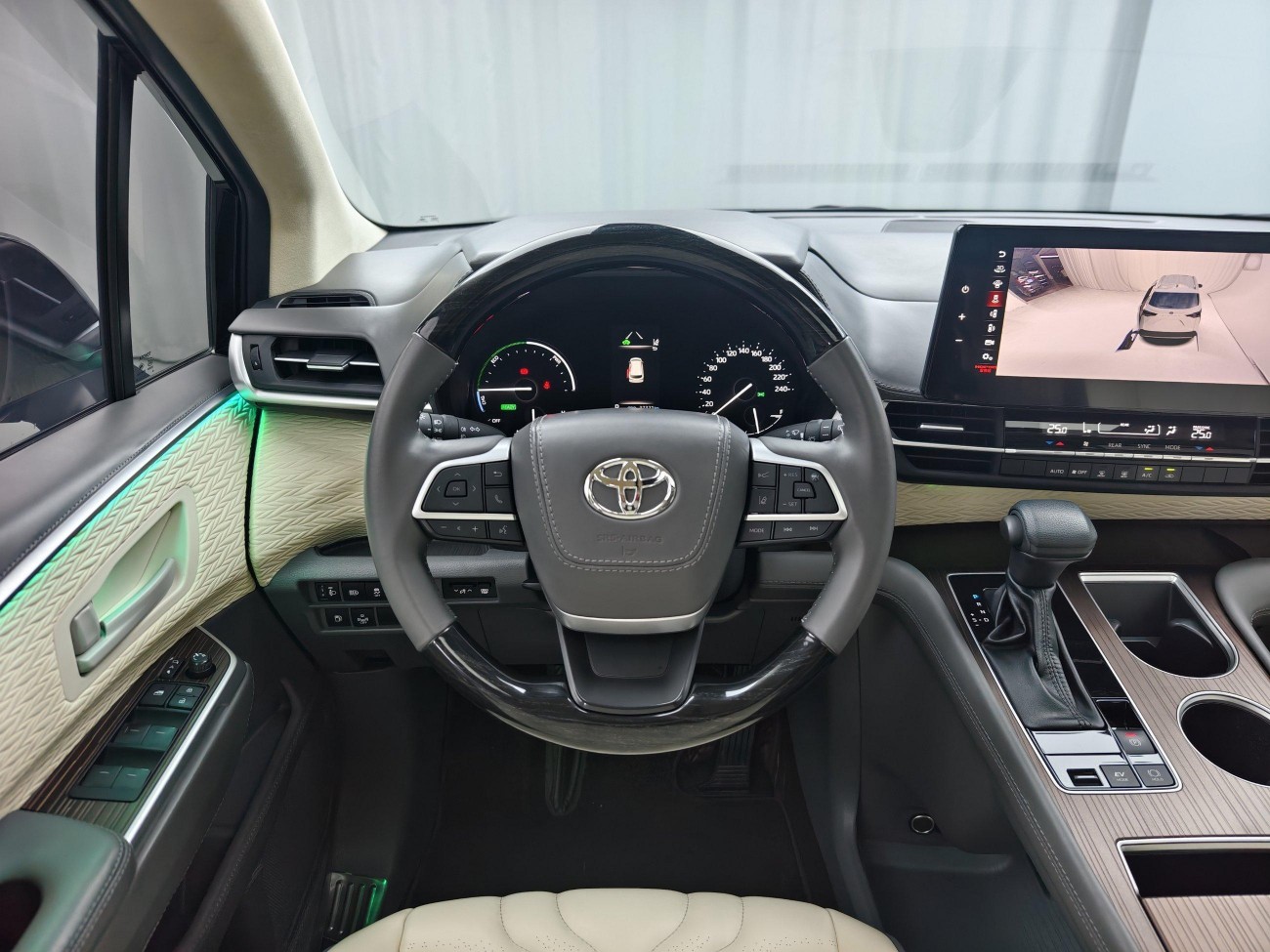 Toyota Sienna 2023