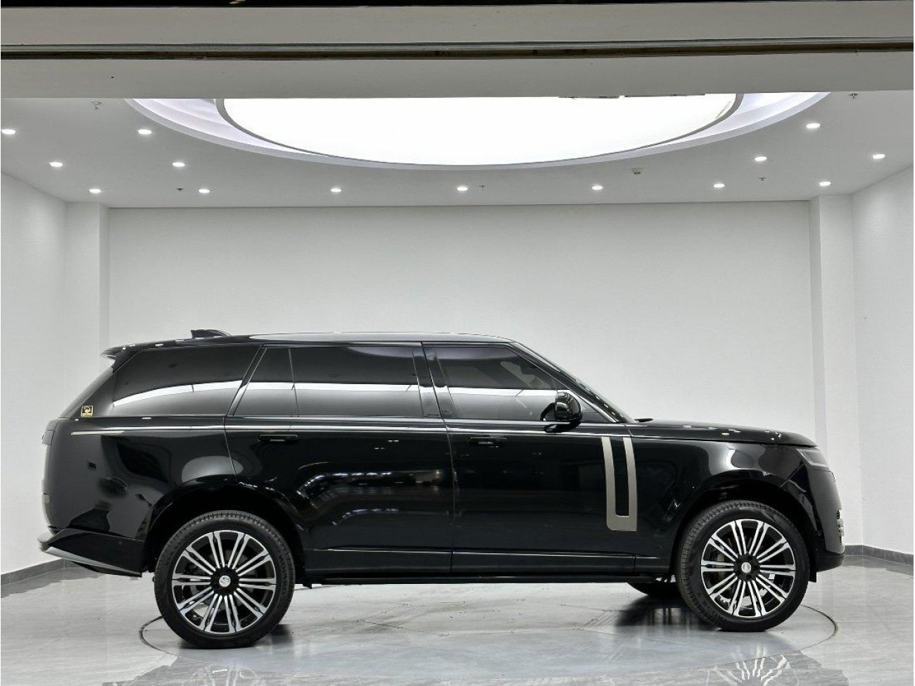 Land Rover Range Rover 2023