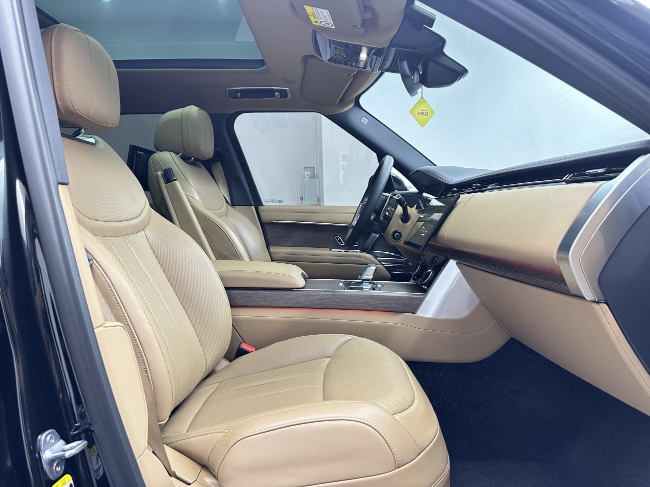 Land Rover Range Rover 2023