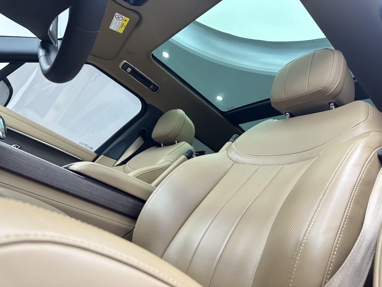 Land Rover Range Rover 2023
