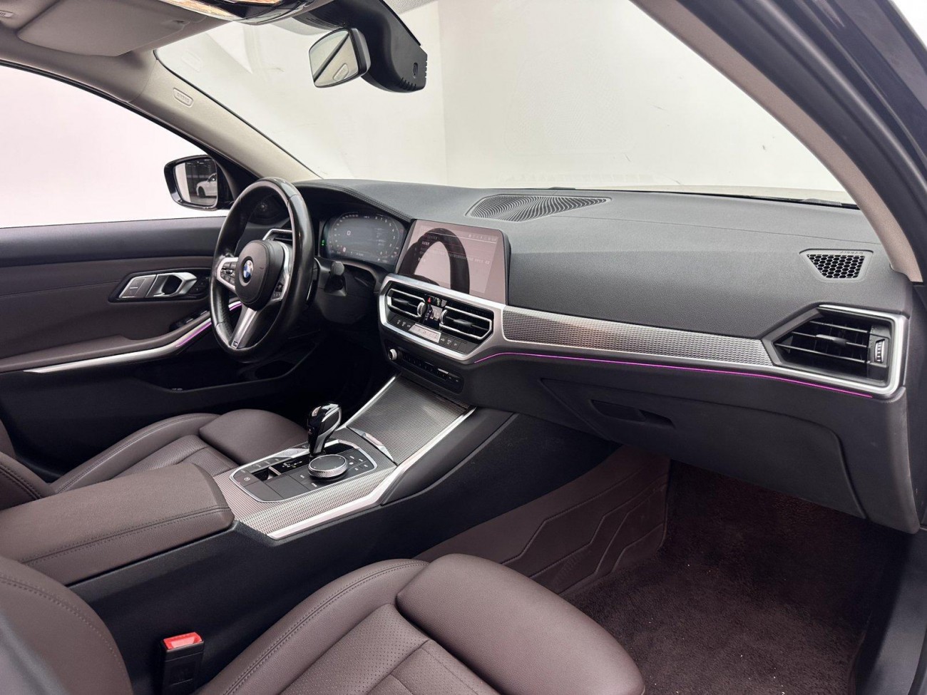 BMW 325Li 2020
