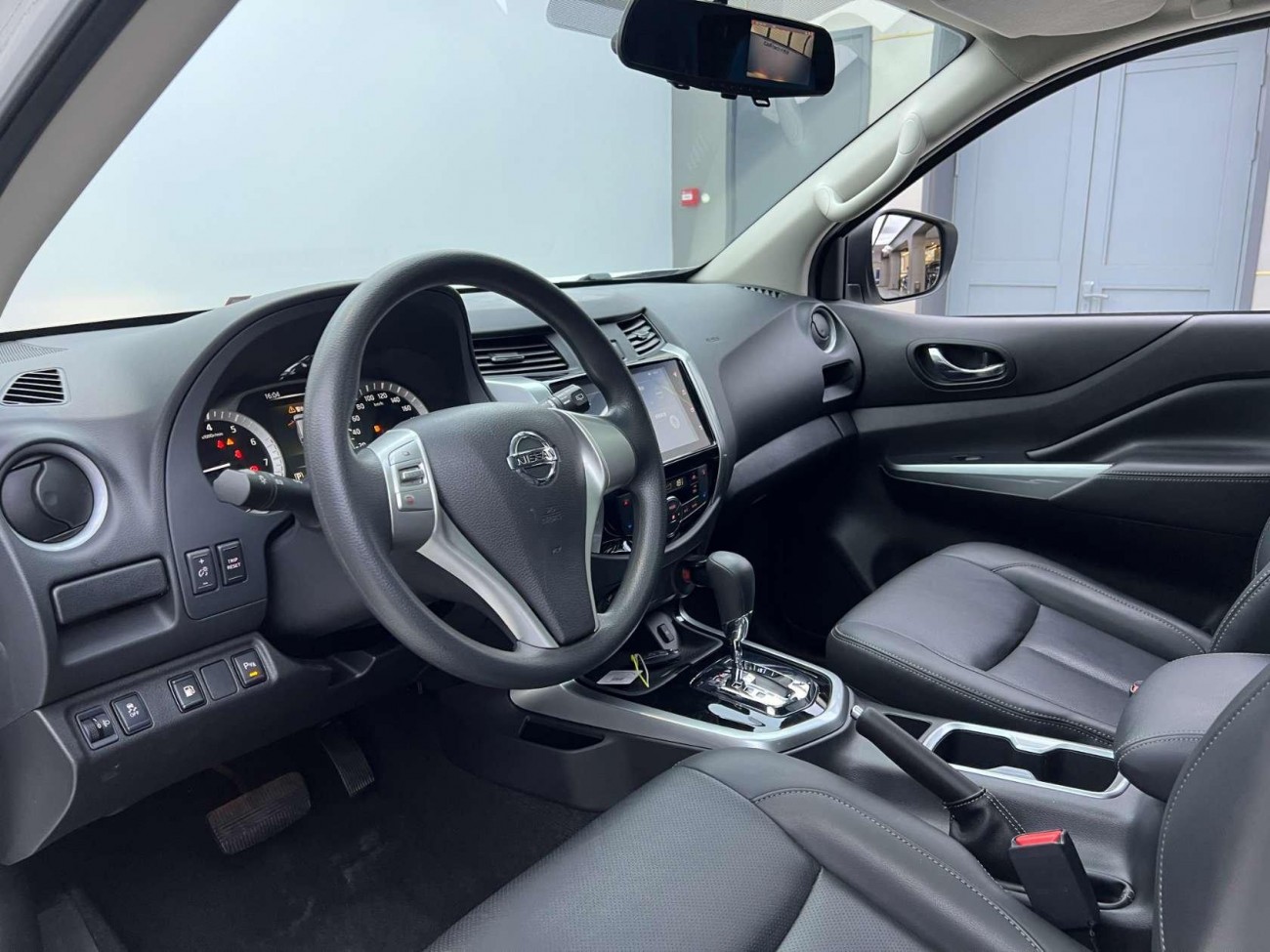 Nissan Terra 2020