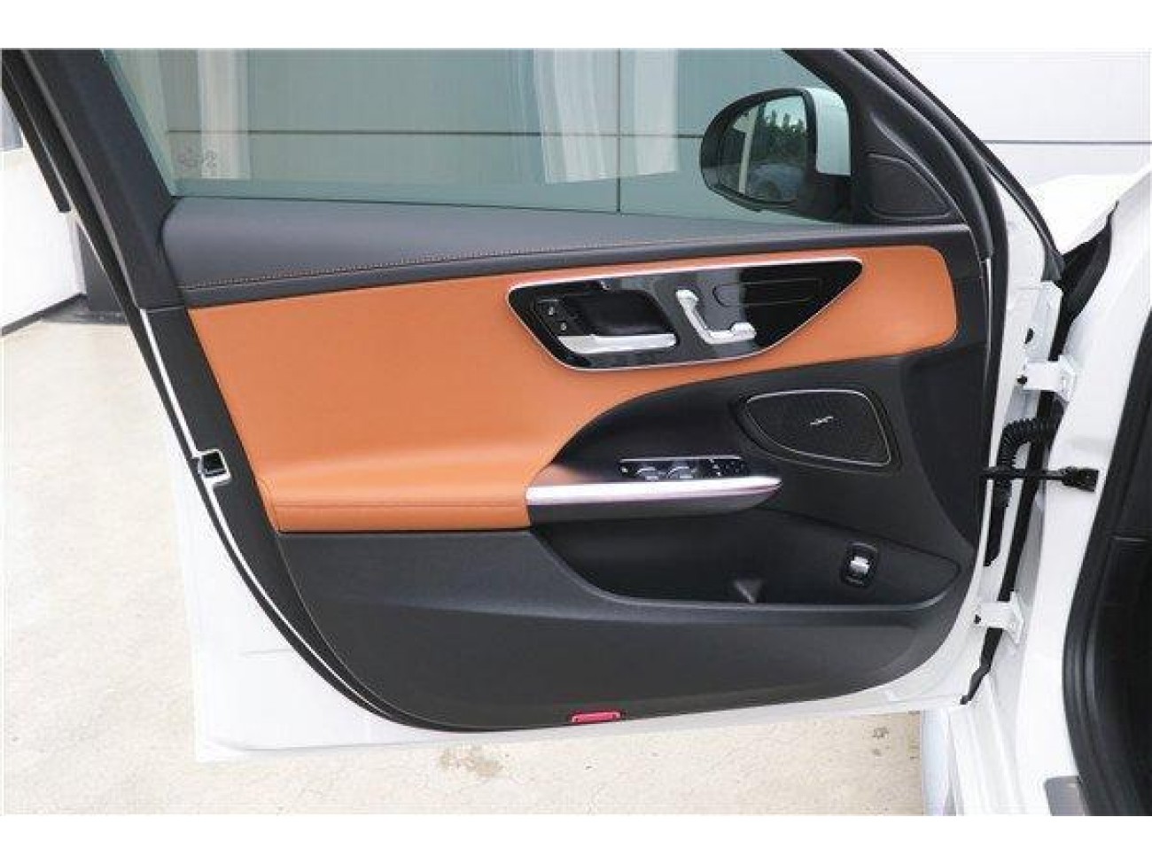 Mercedes-Benz C 260 L 2024