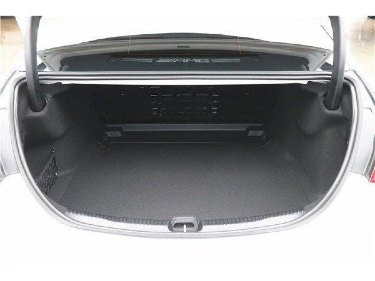 Mercedes-Benz C 260 L 2024