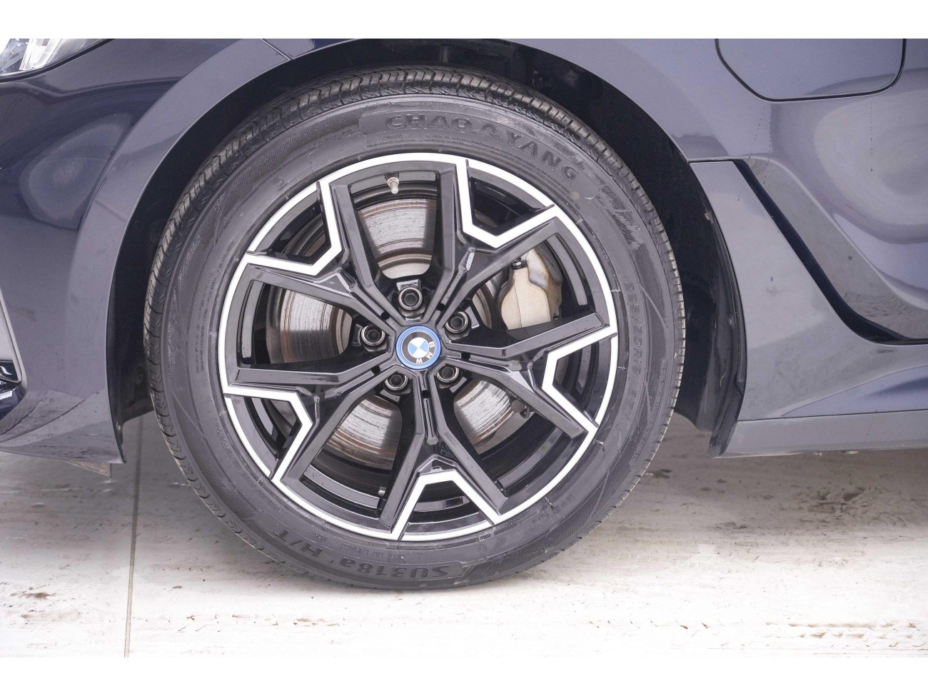 BMW i3 2023