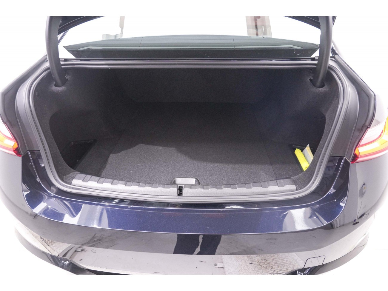 BMW i3 2023