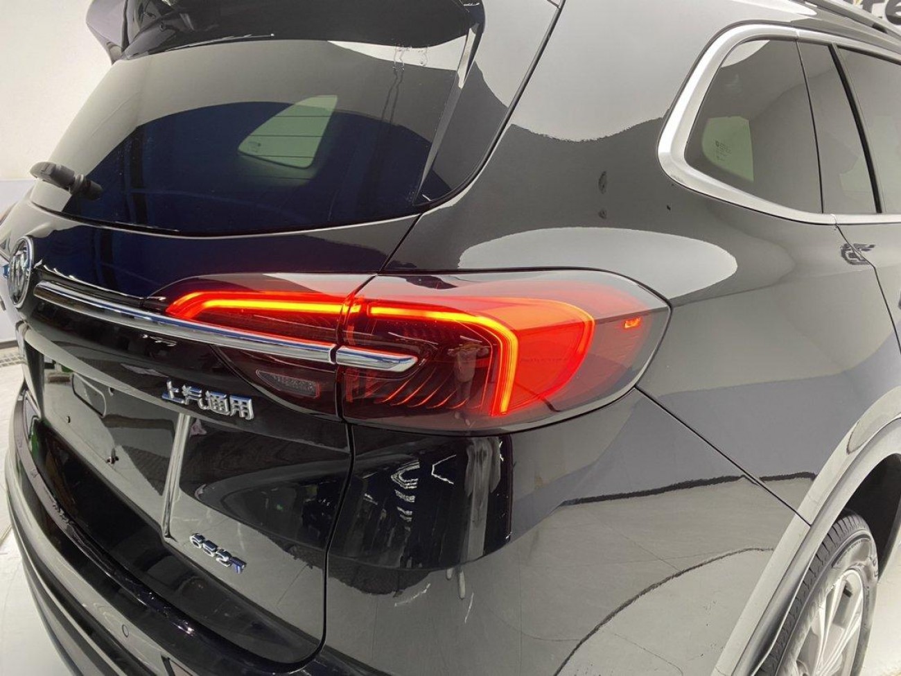 Buick Envision Plus 2023